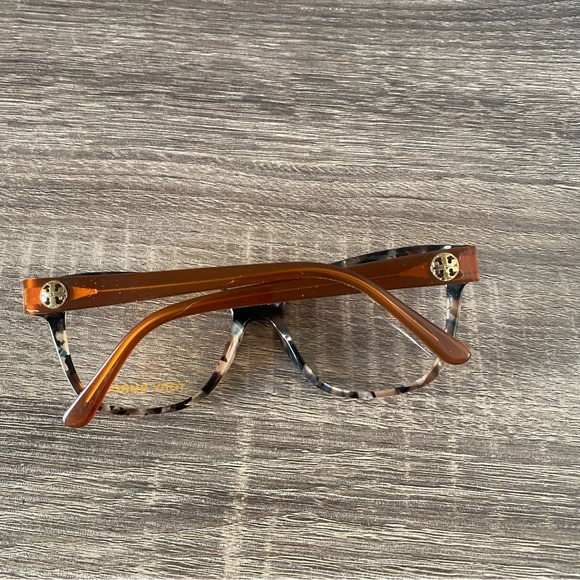 Tory Burch glasses different colors - Picture 5 of 5